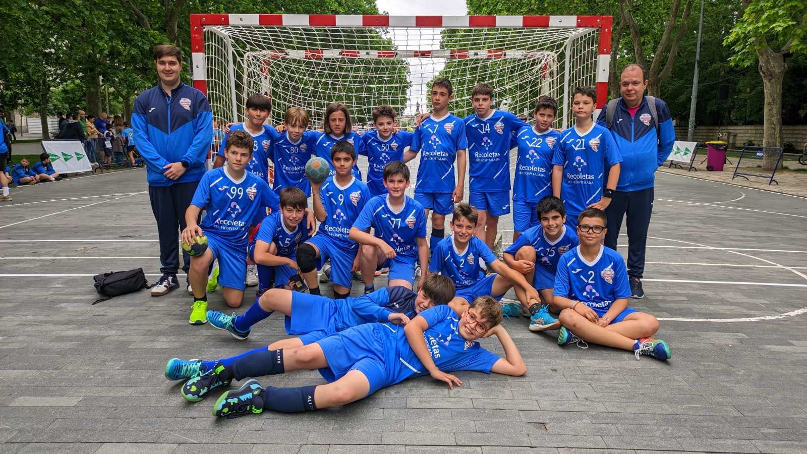 A jugar balonmano!
